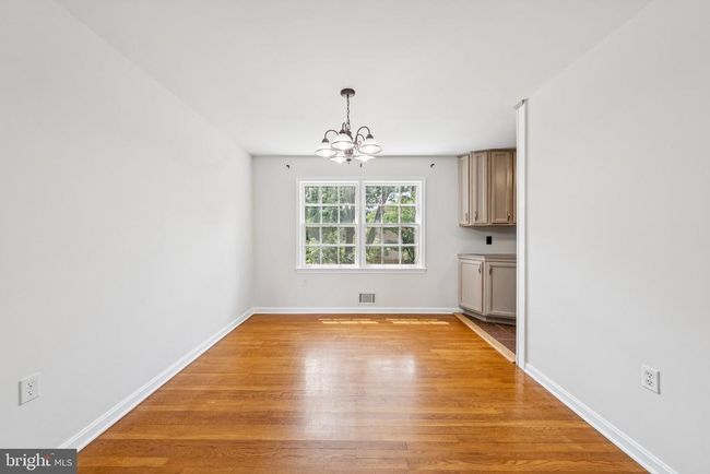 7504 Bland Dr, Townhouse with 3 bedrooms, 3 bathrooms and null parking in MANASSAS VA | Image 5