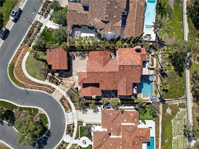 7 Broken Arrow St, House other with 5 bedrooms, 6 bathrooms and 3 parking in Ladera Ranch CA | Image 6