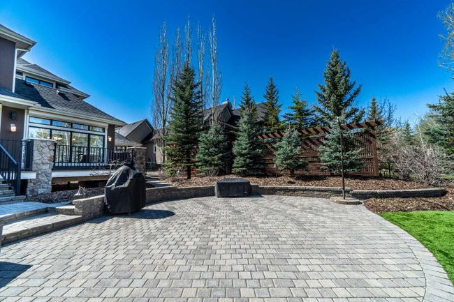 160 Heritage Isle, Home with 4 bedrooms, 3 bathrooms and 9 parking in Heritage Pointe AB | Image 48