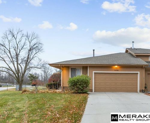 11705 Ruggles Cir, Omaha, NE, 68164-2252 | Card Image