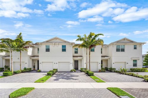 4612-4612 Hollister Ave, Lake Worth, FL, 33463-2533 | Card Image