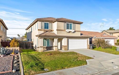 4190 Rainbow View Way, Hemet, CA, 92545-8010 | Card Image