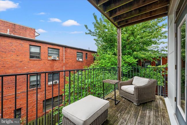 APT-8 - 610 Newton Pl Nw, Condo with 2 bedrooms, 2 bathrooms and null parking in WASHINGTON DC | Image 11