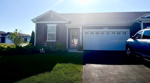930 Fitzwilliam Way, North Aurora, IL, 60542-1479 | Card Image