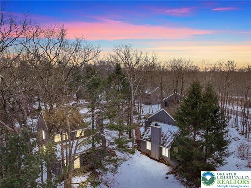 144 Telemark, Lake Harmony, PA, 18624 | Card Image