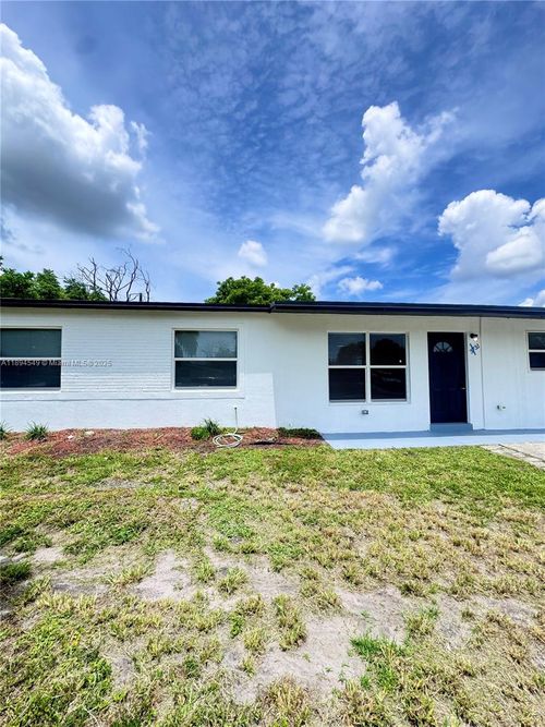 3731 Sw 58th Ter, Davie, FL, 33314-2740 | Card Image