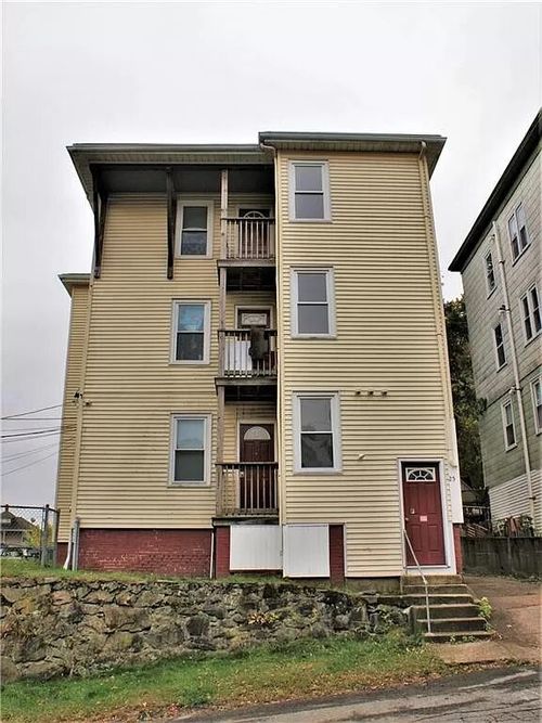 apt-2-25 Laundry St, Woonsocket, RI, 02895-7208 | Card Image