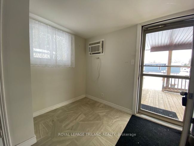 2 - 9951 Northville Cres, Home with 2 bedrooms, 1 bathrooms and 2 parking in Thedford ON | Image 29