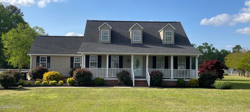 260 Lake Pointe Ln, Clinton, NC, 28328-9645 | Card Image