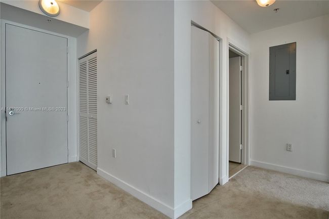 3023-N - 1111 Sw 1 St Ave, Condo with 2 bedrooms, 2 bathrooms and null parking in Miami FL | Image 14