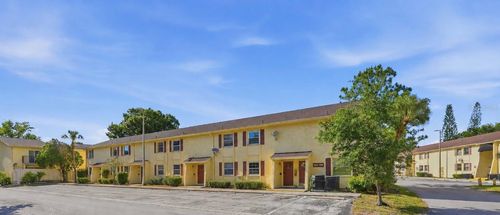 7551 Abonado Rd, TAMPA, FL, 33615-2400 | Card Image