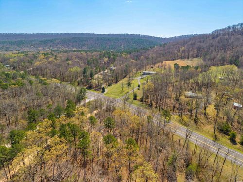 15 Autumn Hills Ln, Mount Ida, AR, 71957-8186 | Card Image
