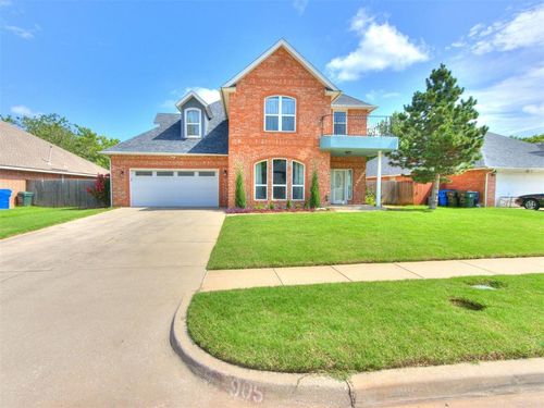 905 Andrea St, Norman, OK, 73072-7636 | Card Image