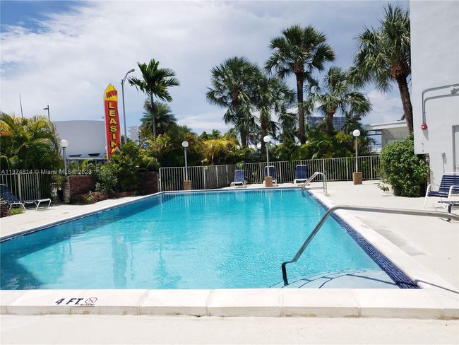 205 - 2101 Normandy Dr, Condo with 1 bedrooms, 1 bathrooms and null parking in Miami Beach FL | Image 5