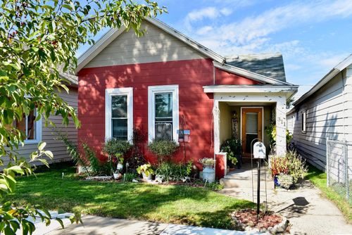 311 Chatfield St, Winona, MN, 55987-4504 | Card Image