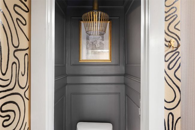Details featuring crown molding | Image 25