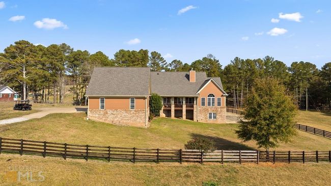 611 Buttermilk Rd Sw, House other with 4 bedrooms, 4 bathrooms and 4 parking in Cave Spring GA | Image 5
