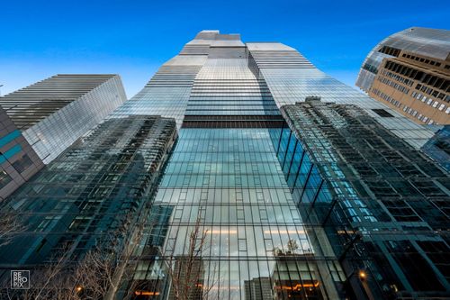 2109-363 E Wacker Dr, CHICAGO, IL, 60601-5282 | Card Image