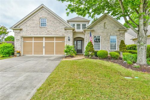 6305 Ashwood Ln, Hoschton, GA, 30548-8240 | Card Image