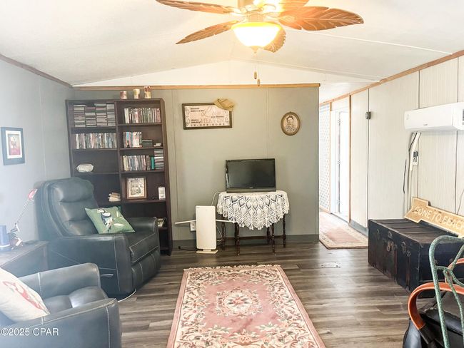 519 Mcpherson Dr, House other with 2 bedrooms, 1 bathrooms and null parking in Alford FL | Image 8