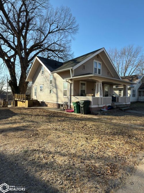 907 6th St, Corning, IA, 50841-1509 | Card Image