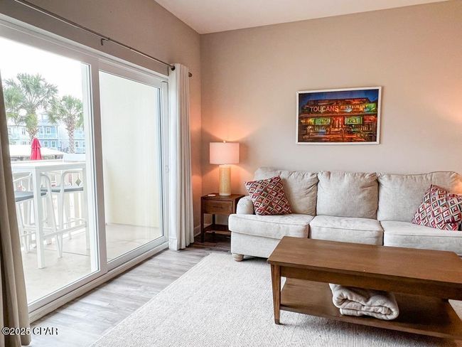 UNIT-109 - 3300 Highway 98, Condo with 2 bedrooms, 2 bathrooms and null parking in Mexico Beach FL | Image 7
