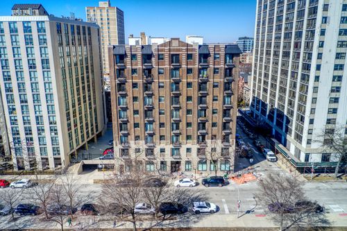 apt-201-4520 N Clarendon Ave, Chicago, IL, 60640-6169 | Card Image