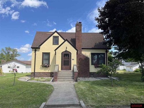718 6th St N, Saint James, MN, 56081-1603 | Card Image