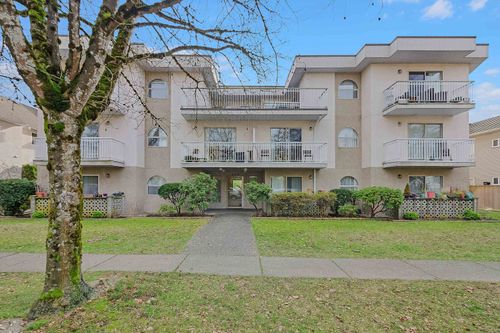 303-458 E 44th Ave, Vancouver, BC, V5W1W3 | Card Image