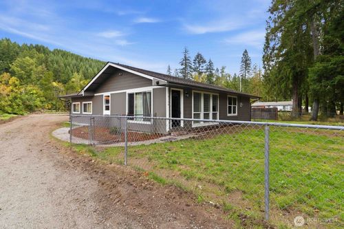 5126 Spirit Lake Hwy, Toutle, WA, 98649-9741 | Card Image