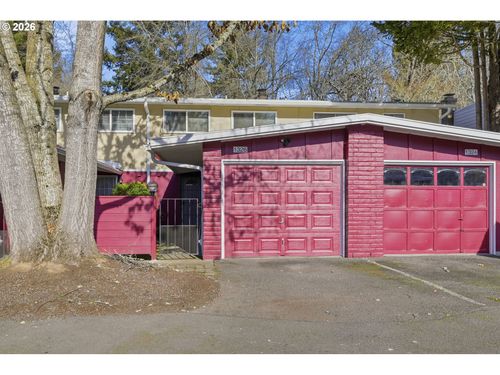 1326 Quaker St, Eugene, OR, 97402-6606 | Card Image