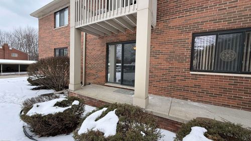 42188 Todd Mark Lane, Clinton Charter Township, MI, 48038 | Card Image