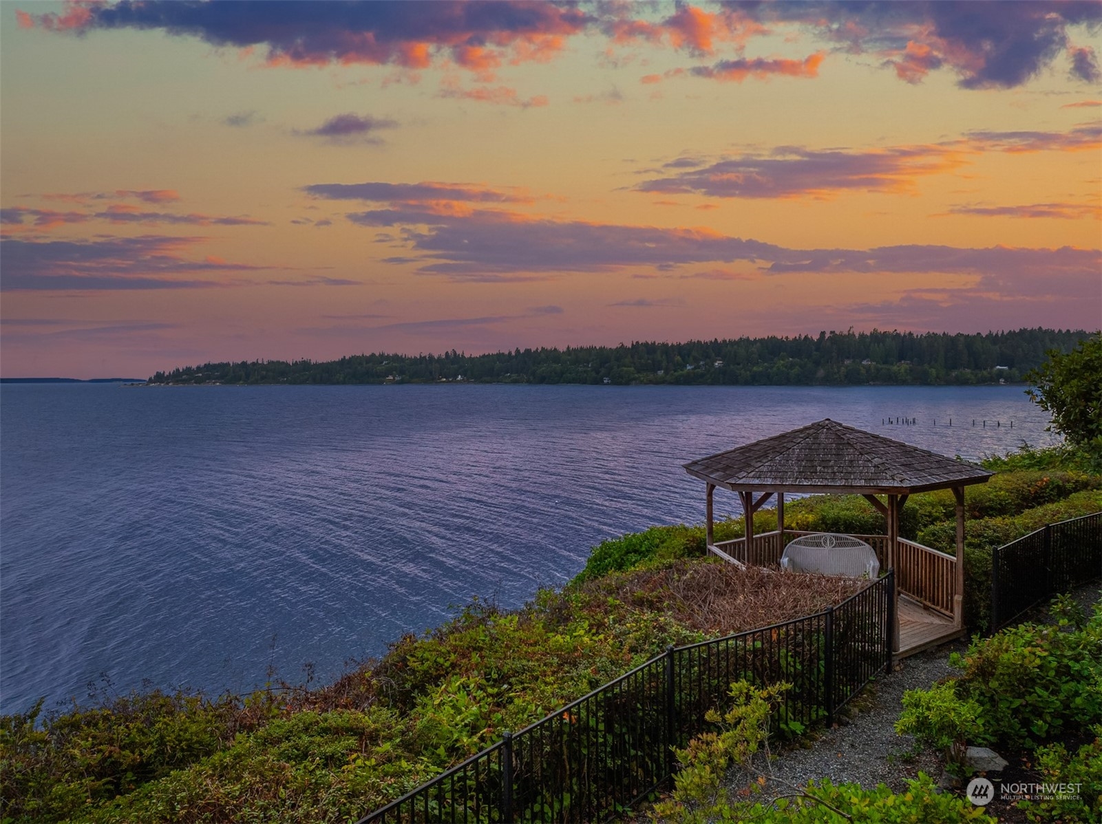 Manitou Park Blvd, Bainbridge Island, WA 98110
