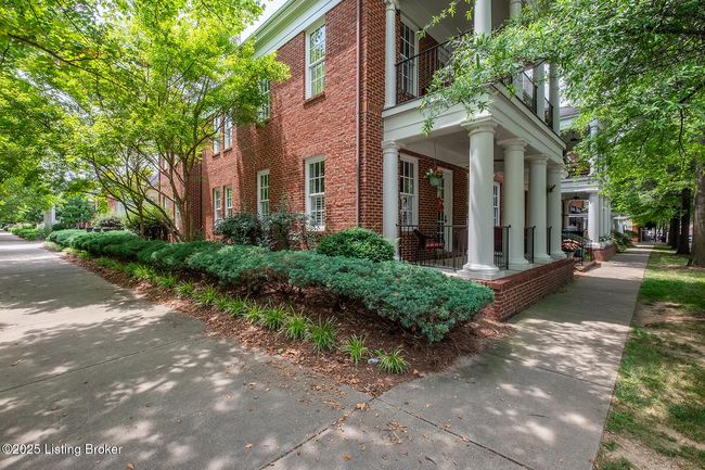 102 - 9508 Norton Commons Blvd, Condo with 2 bedrooms, 2 bathrooms and null parking in Prospect KY | Image 32
