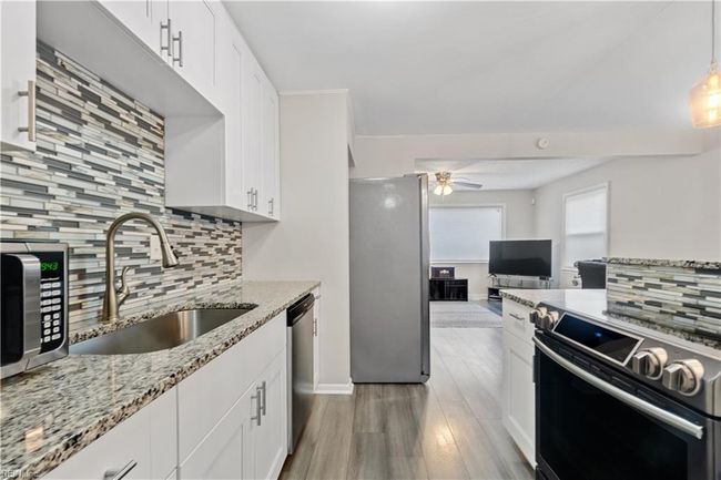 227 Lenox Ave, House other with 4 bedrooms, 1 bathrooms and null parking in Norfolk VA | Image 11