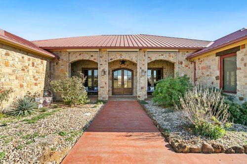 1561 Fm 934, Blum, TX, 76627-3245 | Card Image