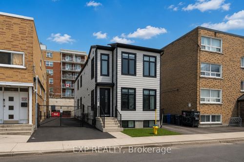 182 Murray St, Ottawa, ON, K1N5M8 | Card Image