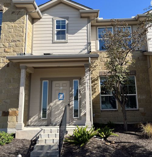 607 Katmai Cir, Pflugerville, TX, 78660-5922 | Card Image