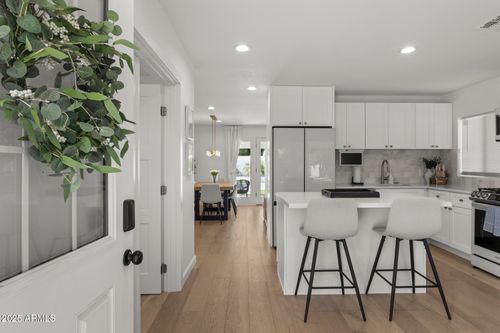 7736 E Avalon Dr, Scottsdale, AZ, 85251-6505 | Card Image