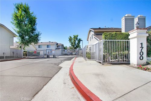 unit-314-1700 W Cerritos Ave, Anaheim, CA, 92804-6184 | Card Image