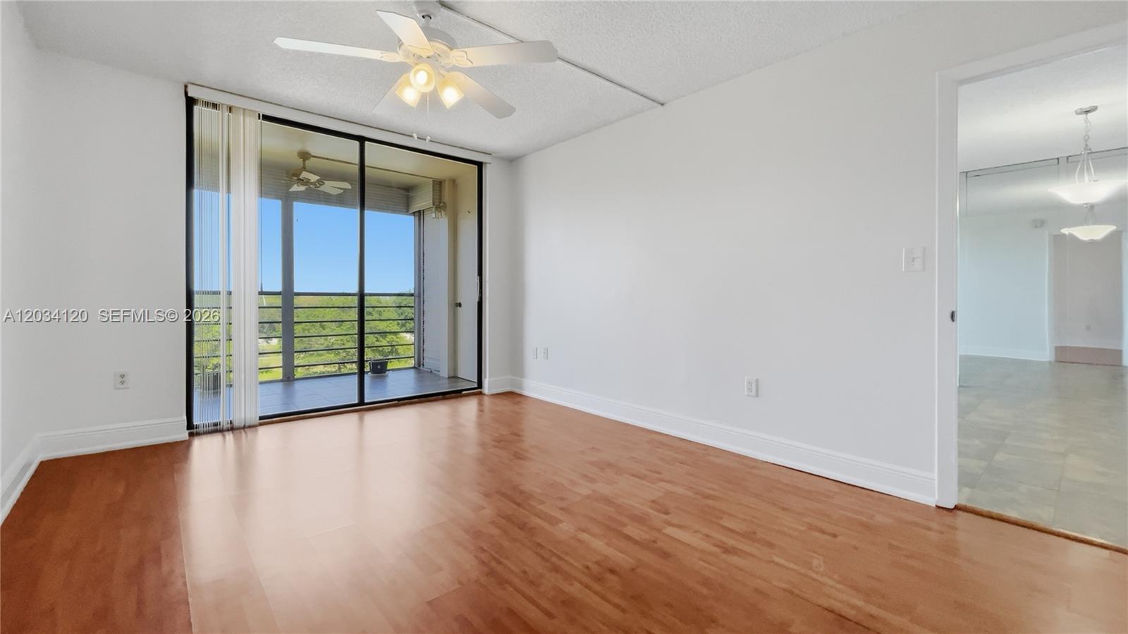 Residential in Pembroke Pines 3