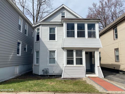 885 Yorkston St, Schenectady, NY, 12303-1131 | Card Image
