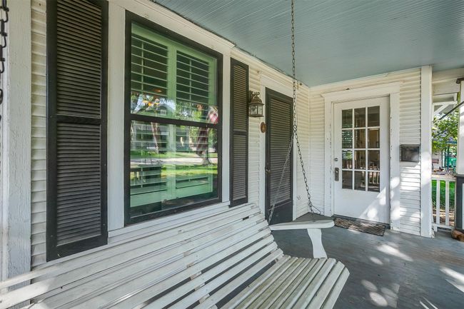 501 W Parks Ave, House other with 2 bedrooms, 1 bathrooms and null parking in Waxahachie TX | Image 5