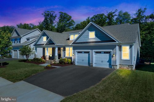4853 Point Rd, WARRENTON, VA, 20187-5869 | Card Image