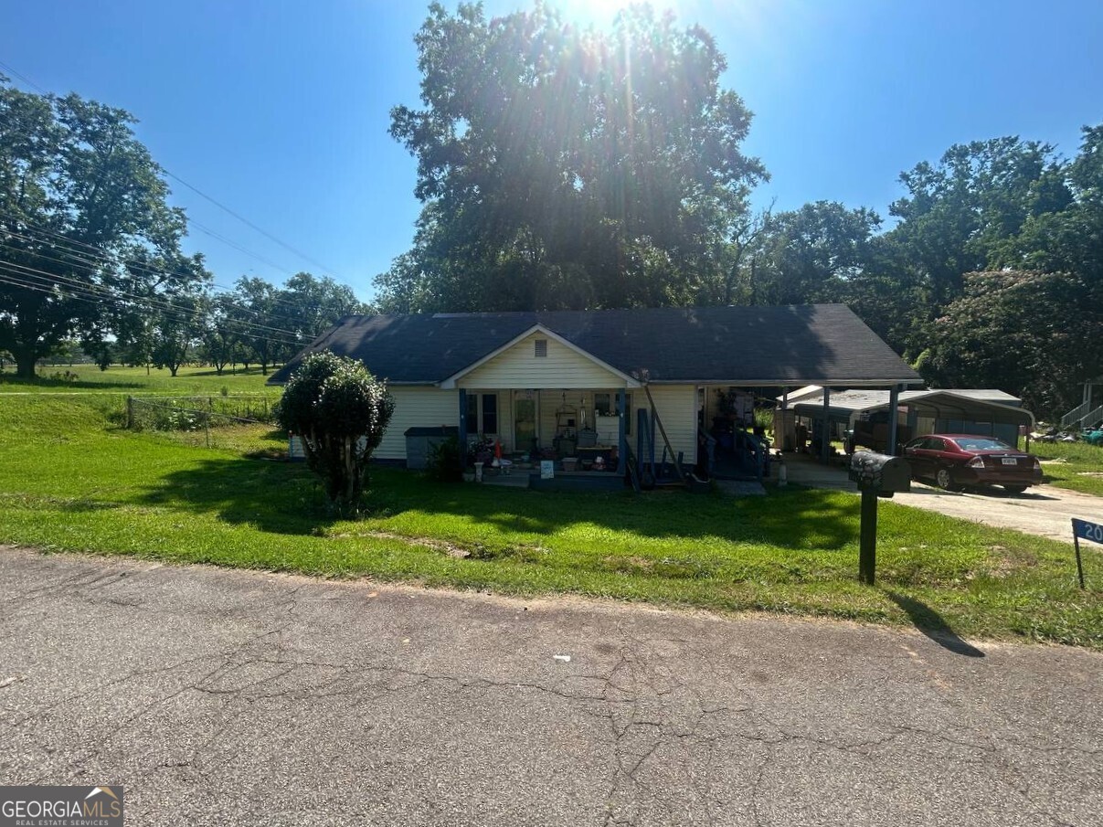 Residential in Thomaston