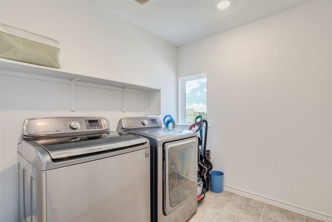572 Pepperbark Loop, House other with 4 bedrooms, 3 bathrooms and 4 parking in Buda TX | Image 19