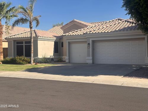7165 W Foothill Dr, Glendale, AZ, 85310-5810 | Card Image