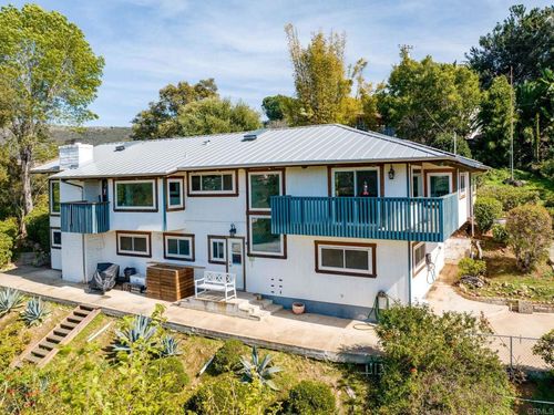 1628 Lone Oak Rd, Vista, CA, 92084-7724 | Card Image