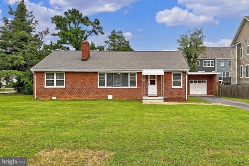 10818 Second St, FAIRFAX, VA, 22030-4708 | Card Image