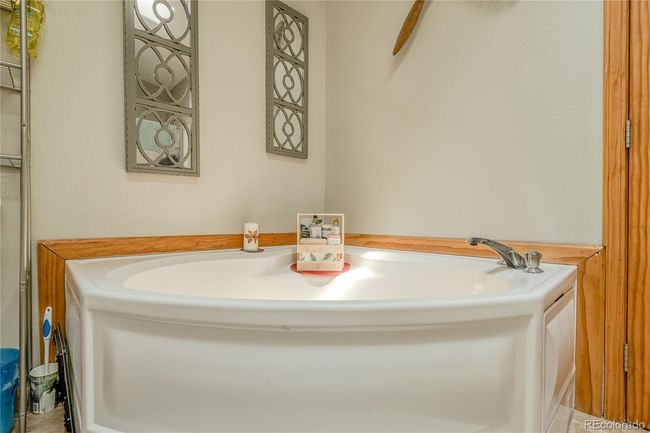 5566 Grand Mesa View Dr, House other with 3 bedrooms, 2 bathrooms and 3 parking in Whitewater CO | Image 35